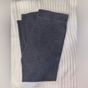 Aerie Chill. Play. Move. Gray Leggings Large EUC